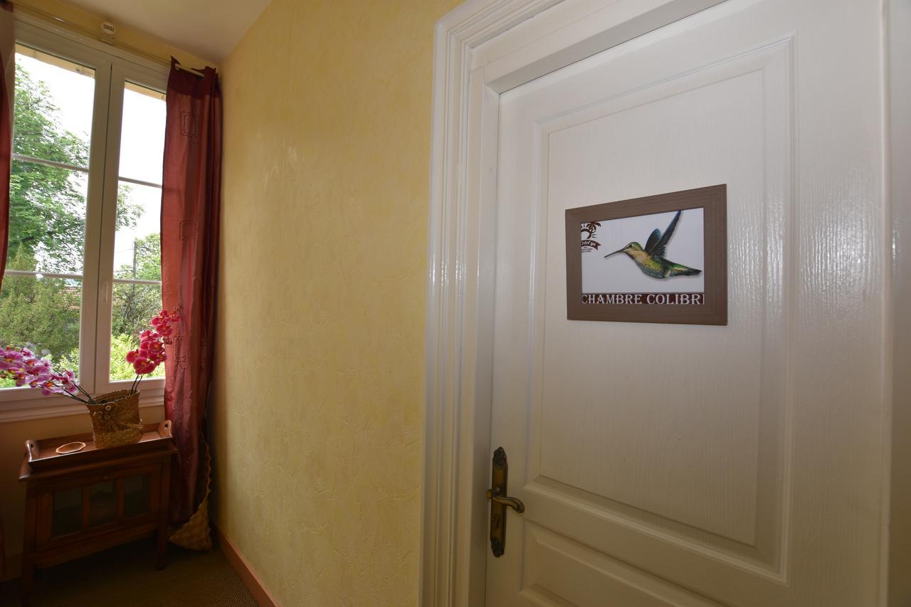 Creol'Ya Bed & Breakfast Lalinde Exterior photo